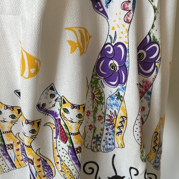 Cat Lovers Scarf or Shawl. - Picture 9 of 13